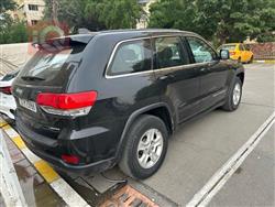 جیپ گراند شیرۆکی